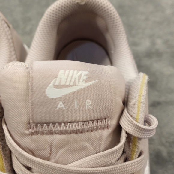 Air Max Nike Womens Running Sneakers Size 8.5 - Picture 5 of 13